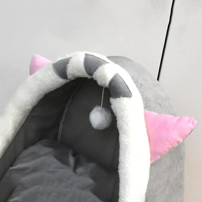 Thermal Cartoon Animal Ear Design Pet Bed - Soft and Warm Fleece Cat Cave for Indoor Use, Comfortable and Cute Cat Furniture, Ideal for Daily Use and Gift Giving